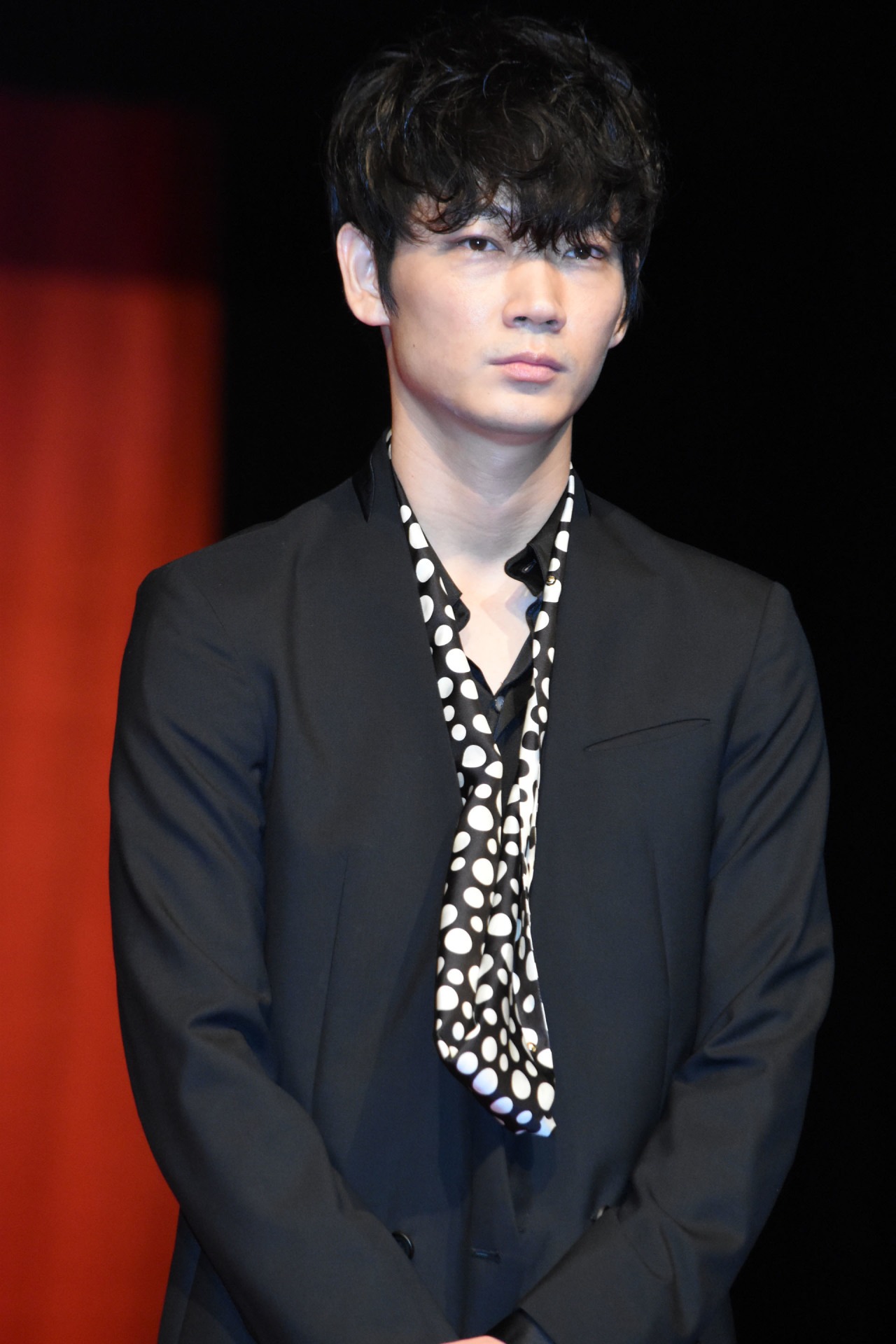 綾野剛