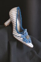 「マノロ・ブラニク トカゲに靴を作った少年」