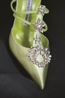 「マノロ・ブラニク トカゲに靴を作った少年」