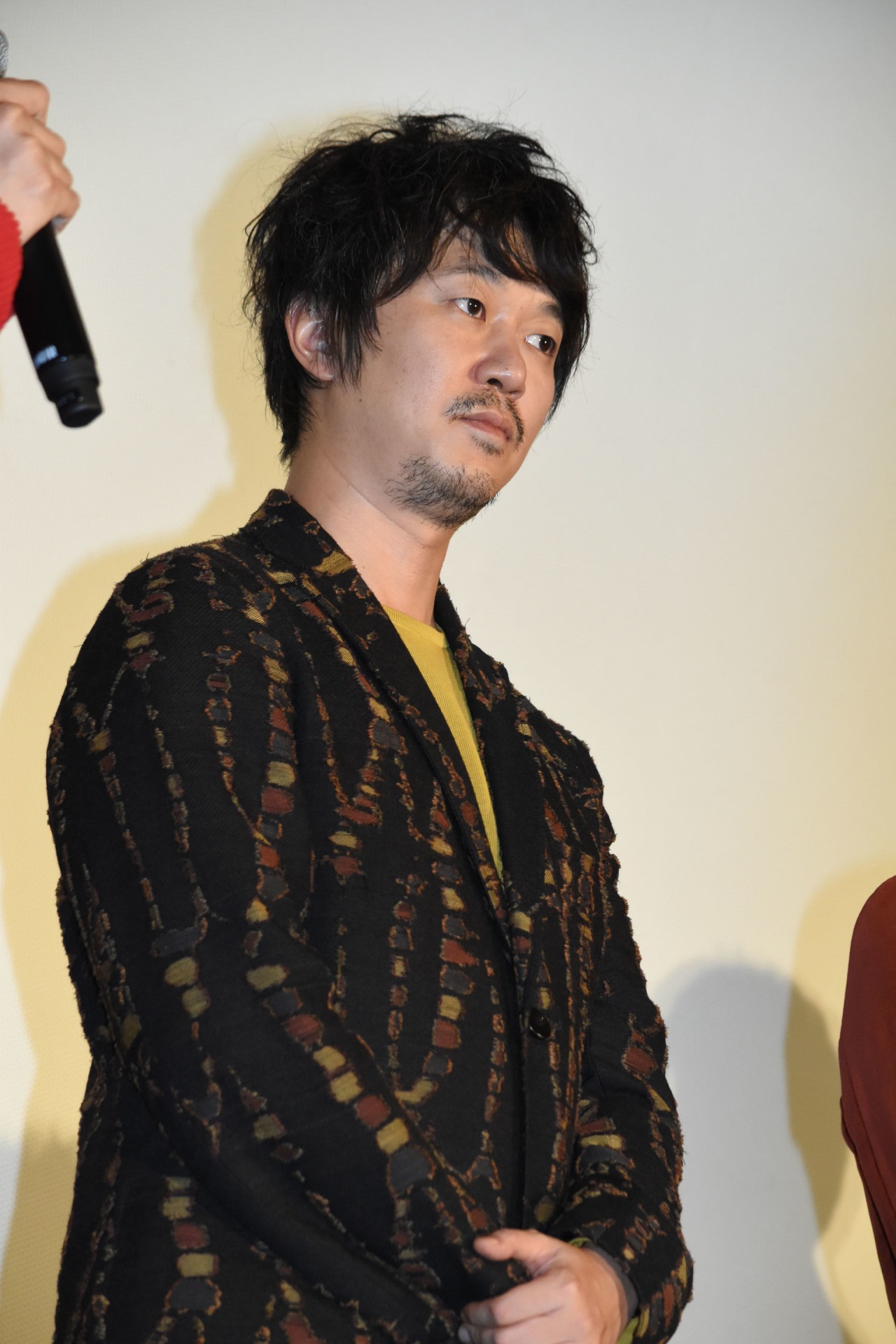 新井浩文