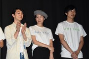 左から小山燿、澁谷麻美、白戸達也。