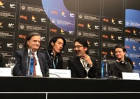 「ライオンは今夜死ぬ」公式記者会見の様子。