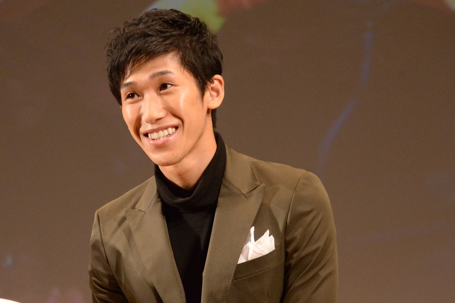 吉村真晴