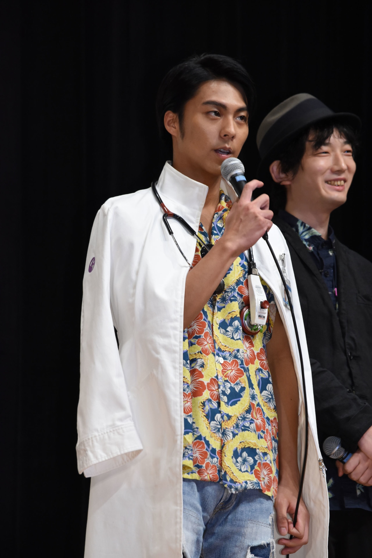 小野塚勇人