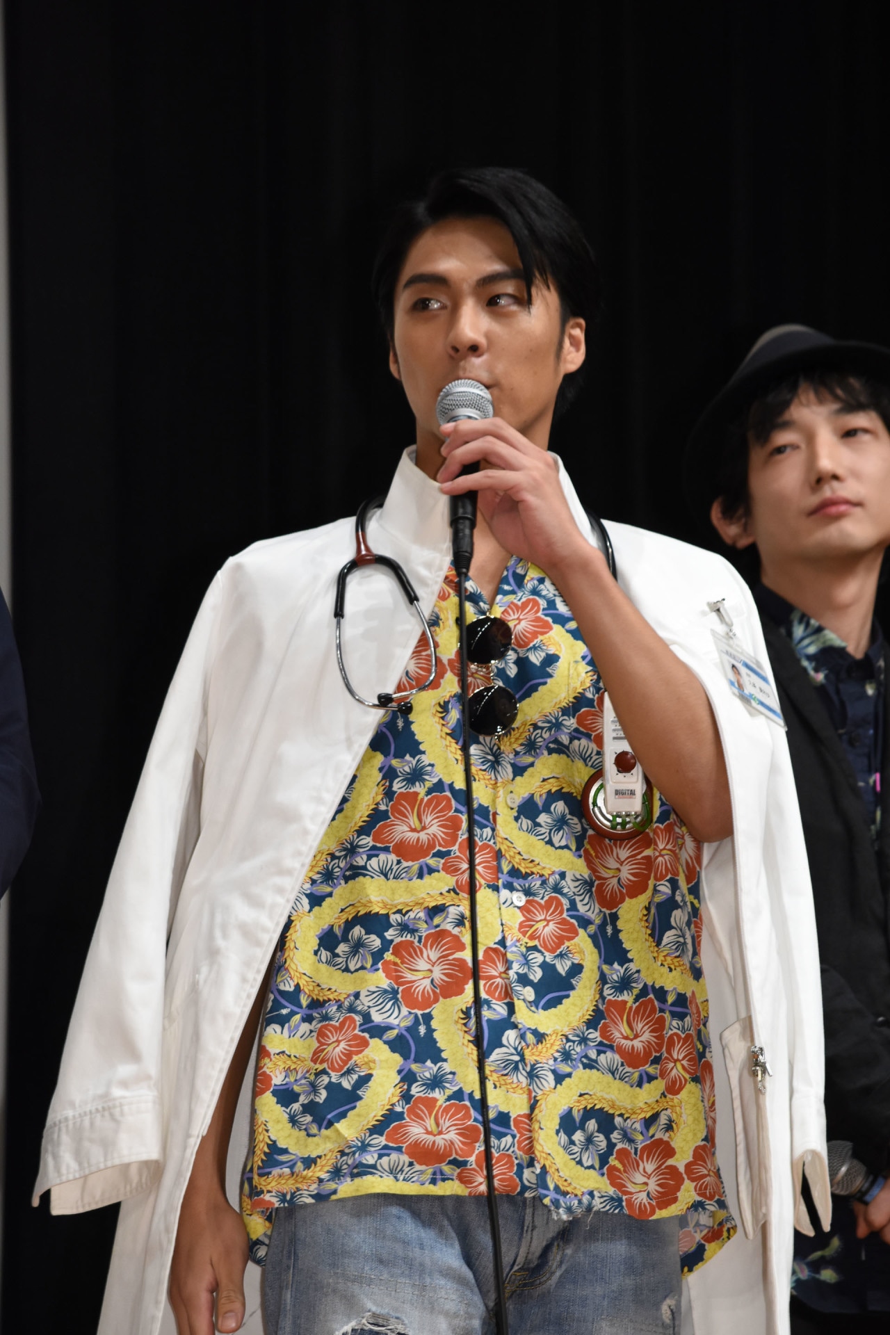 小野塚勇人