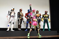 「劇場版 仮面ライダーエグゼイド トゥルー・エンディング」ファンミーティング“後夜祭レベル99”の様子。
