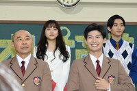 土曜ナイトドラマ「オトナ高校」制作発表会見の様子。