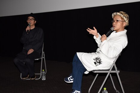 左からリリー・フランキー、水道橋博士。