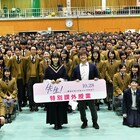 生田斗真と広瀬すずが「先生!」ロケ地の高校にサプライズ登場、号泣する生徒も