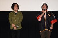 左から宮川彬良、福井晴敏。