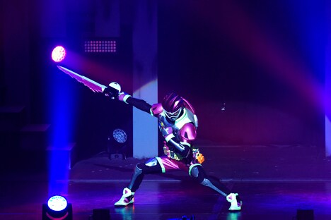 「仮面ライダーエグゼイド ファイナルステージ&番組キャストトークショー スペシャルバージョン」の様子。