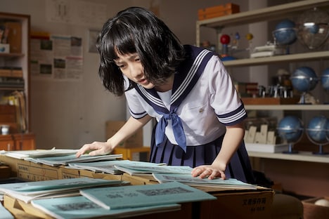 「氷菓」より、小島藤子演じる伊原摩耶花。