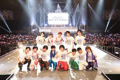 「KING OF PRISM SUPER LIVE MUSIC READY SPARKING!」の出演者たち。