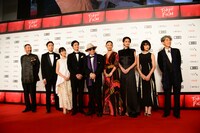 「花筐／HANAGATAMI」のスタッフ、キャストたち。