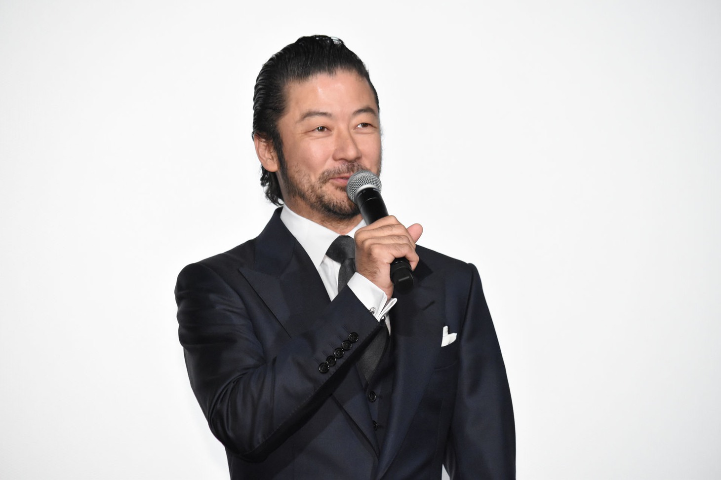 浅野忠信