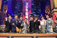 「関係者＆ファン1万人がガチで投票！ゴジラ総選挙」の出演者たち。