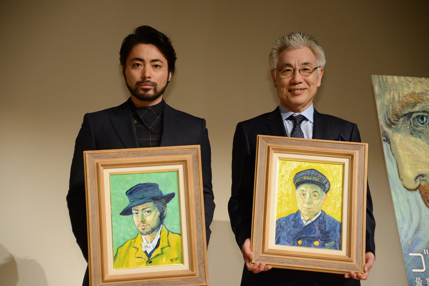 「ゴッホ～最期の手紙～」ジャパンプレミア試写会の様子。左から山田孝之、イッセー尾形。