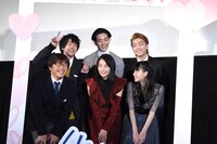 フォトセッションの様子。