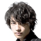 斎藤工が「徹子の部屋」に出演、移動映画館の活動や子供たちとの交流語る