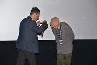 グランプリを受賞したフレデリック・トレンブレイ（右）。