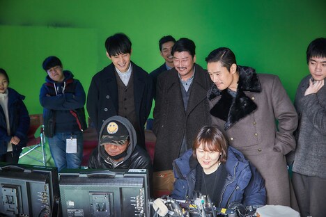 「密偵」メイキングカット