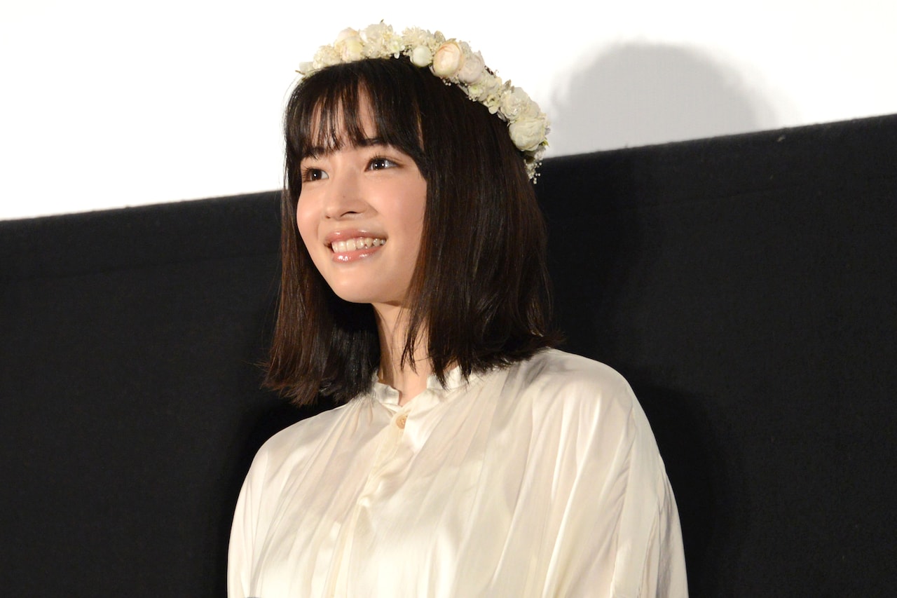 生田斗真、広瀬すずの花冠＆純白ワンピース姿に「完全なる天使！」