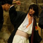 映画「曇天に笑う」現場レポ、福士蒼汰が鉄扇を駆使したアクション披露