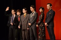 「火花」完成披露試写会の様子。
