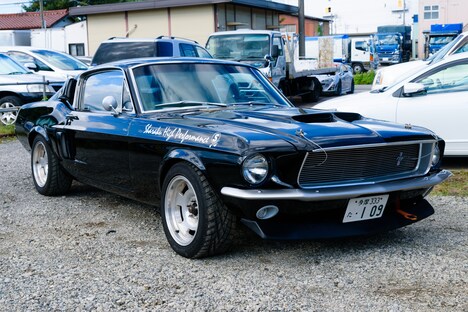 劇中に登場する車。