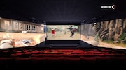 ScreenXの上映イメージ。