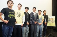 「エキストランド」初日舞台挨拶の様子。左から田中雄之、金田哲、戸次重幸、吉沢悠、前野朋哉、坂下雄一郎。