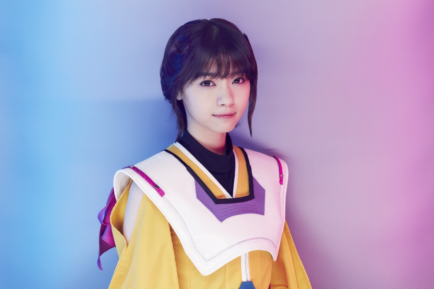 西野七瀬演じる“ビデオガール・天野アイ”。