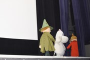 去り際までファンサービスを欠かさないムーミン（中央）。