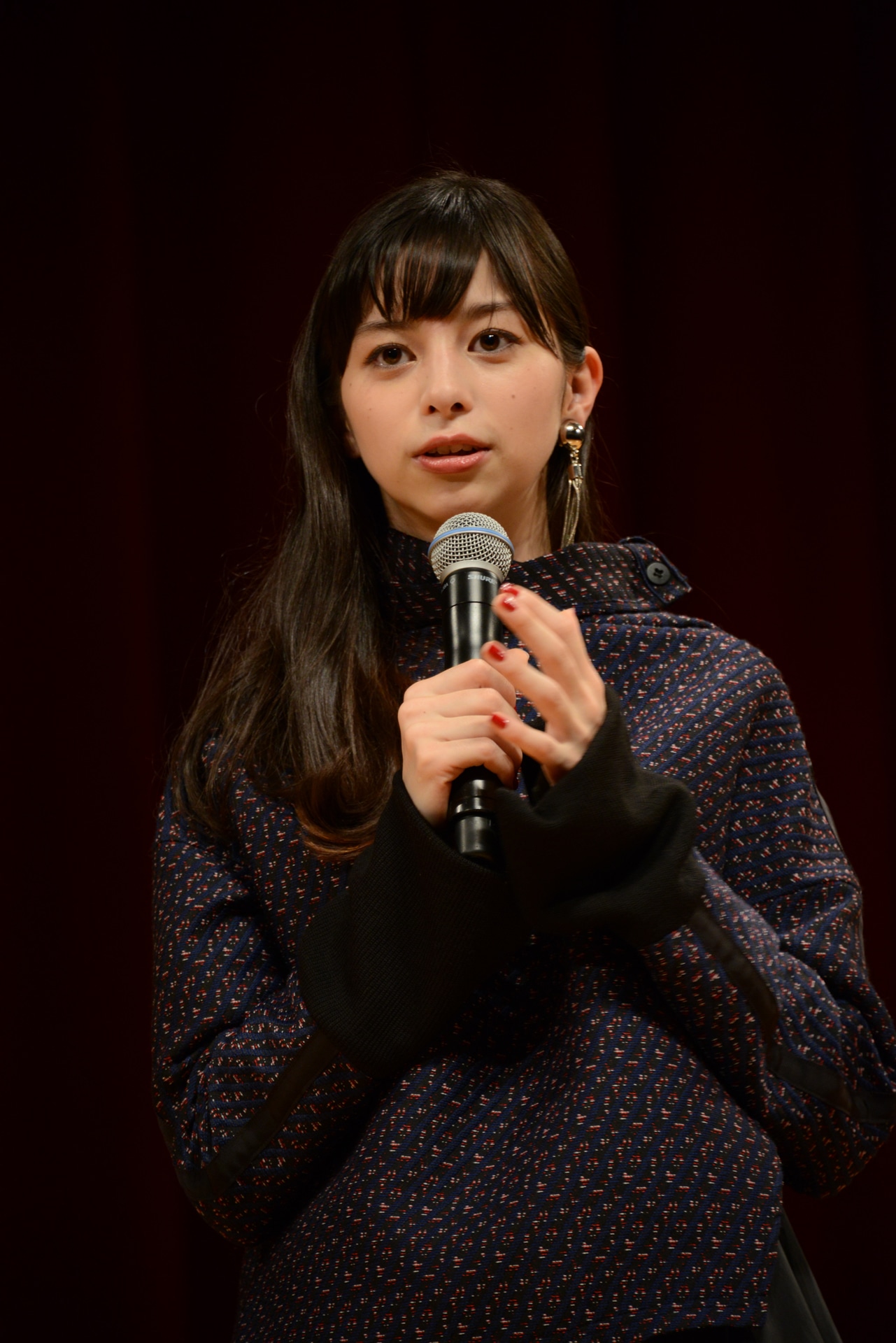 中条あやみ