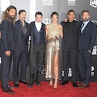 「ジャスティス・リーグ」キャストがプレミアに集結、エズラ・ミラー大はしゃぎ