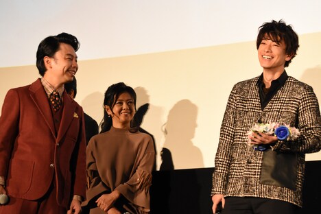 「8年越しの花嫁 奇跡の実話」完成披露試写会の様子。
