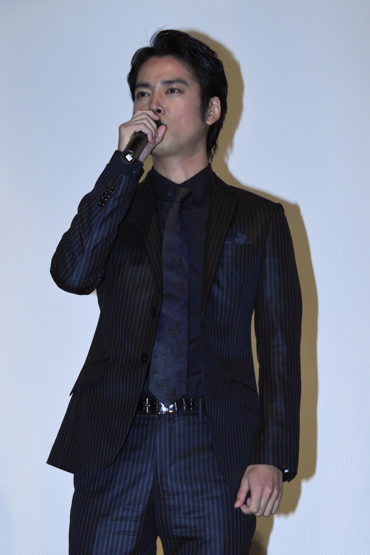 桐谷健太