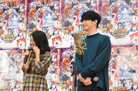 左から上白石萌音、千葉雄大。