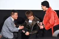 左から柳沢慎吾、TAKAHIRO、登坂広臣。