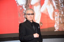 「ジャスティス・リーグ」ジャパンプレミアイベントに出席した、小原雅人。