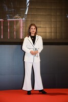 「ジャスティス・リーグ」ジャパンプレミアイベントに出席した、谷まりあ。