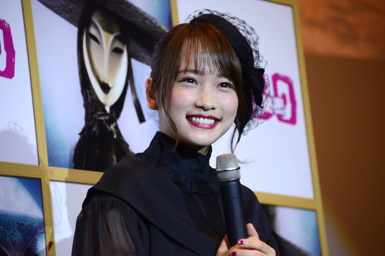 川栄李奈