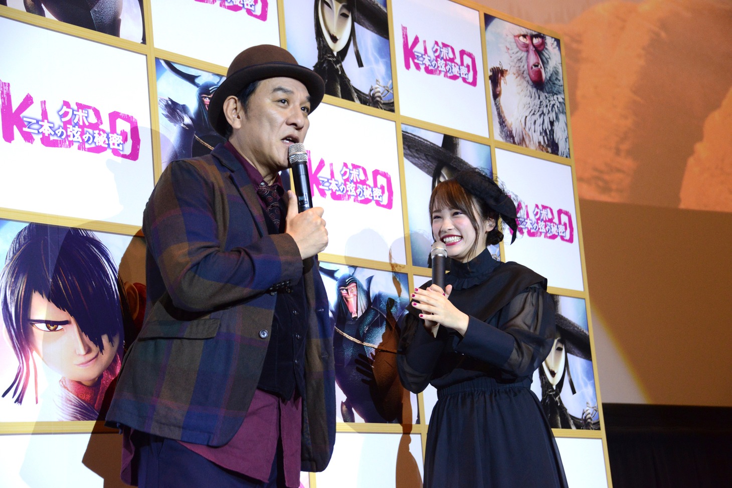 左からピエール瀧、川栄李奈。