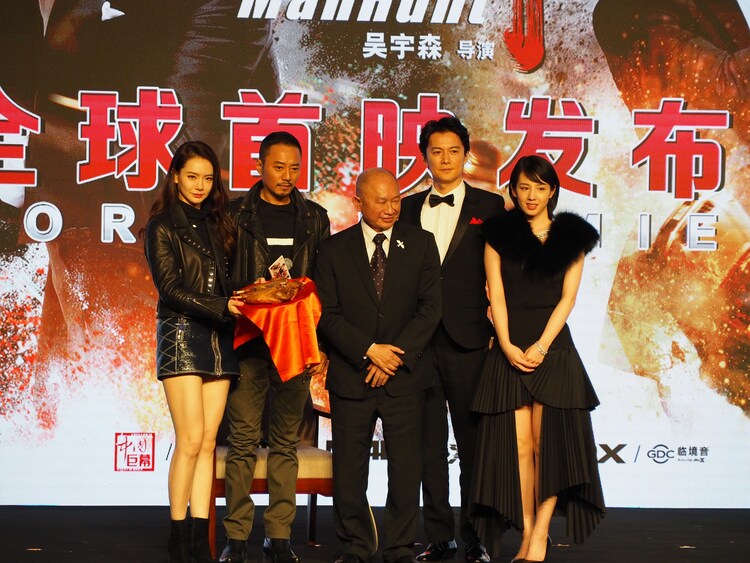 福山雅治がジョン ウーのくれた3つの初体験に感謝 マンハント 北京プレミア 映画ナタリー