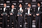 元SMAP3人に斎藤工が「オファーお待ちしてます」、GQアワード授賞式開催