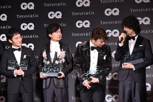 左から草なぎ剛、稲垣吾郎、香取慎吾、斎藤工。