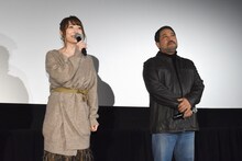 左から花澤香菜、瀬下寛之。