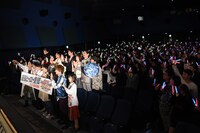 「仮面ライダー平成ジェネレーションズFINAL ビルド＆エグゼイドwithレジェンドライダー」完成披露舞台挨拶の様子。