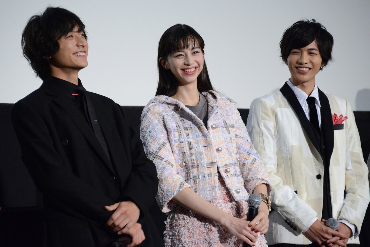 左から小関裕太、中条あやみ、志尊淳。 - 「覆面系ノイズ」中条