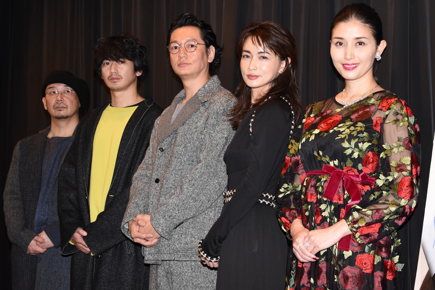 「光」公開記念舞台挨拶の様子。左から大森立嗣、瑛太、井浦新、長谷川京子、橋本マナミ。